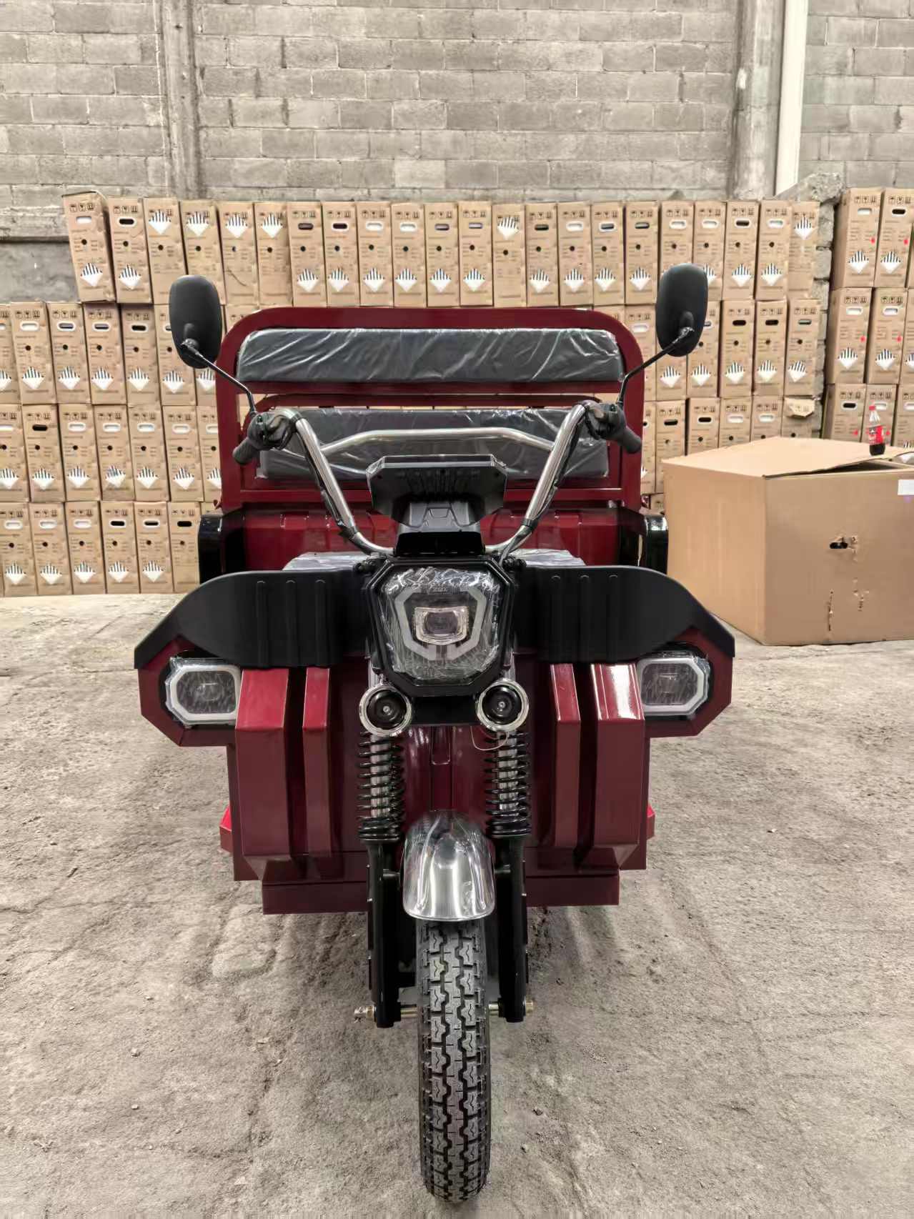 INLIFE Triciclo Eléctrico – Carga Robusta, Estabilidad Total y Eficiencia para el Trabajo Diario